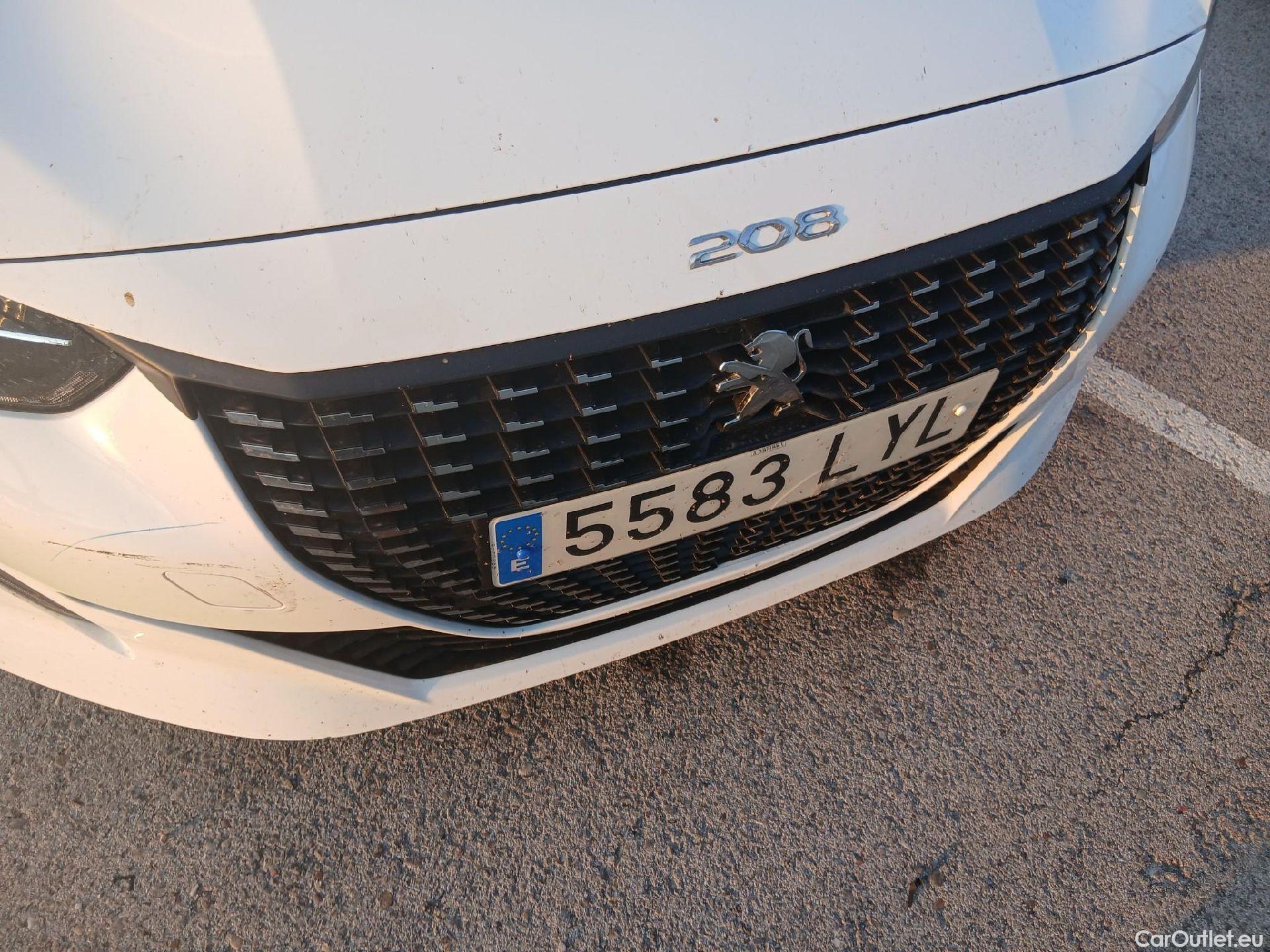  Peugeot  208 PEUGEOT  / 2019 / 5P / berlina con portón BlueHDi 73kW (100CV) Active #3