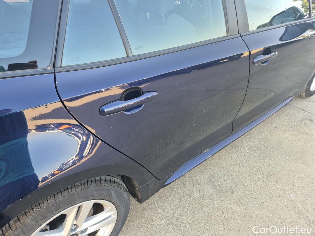  Toyota  Corolla TOYOTA  / 2019 / 5P / familiar 1.8 125H BUSINESS E-CVT TOU SPORT #10