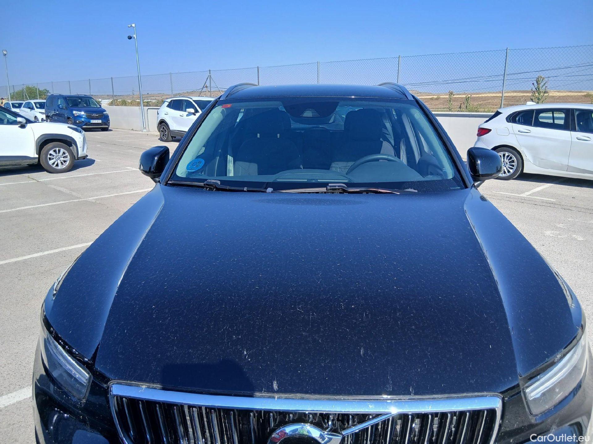  Volvo  XC 40 VOLVO XC40 / 2017 / 5P / todoterreno 1.5 T4 Twin Recharge Inscription Ex Auto #3