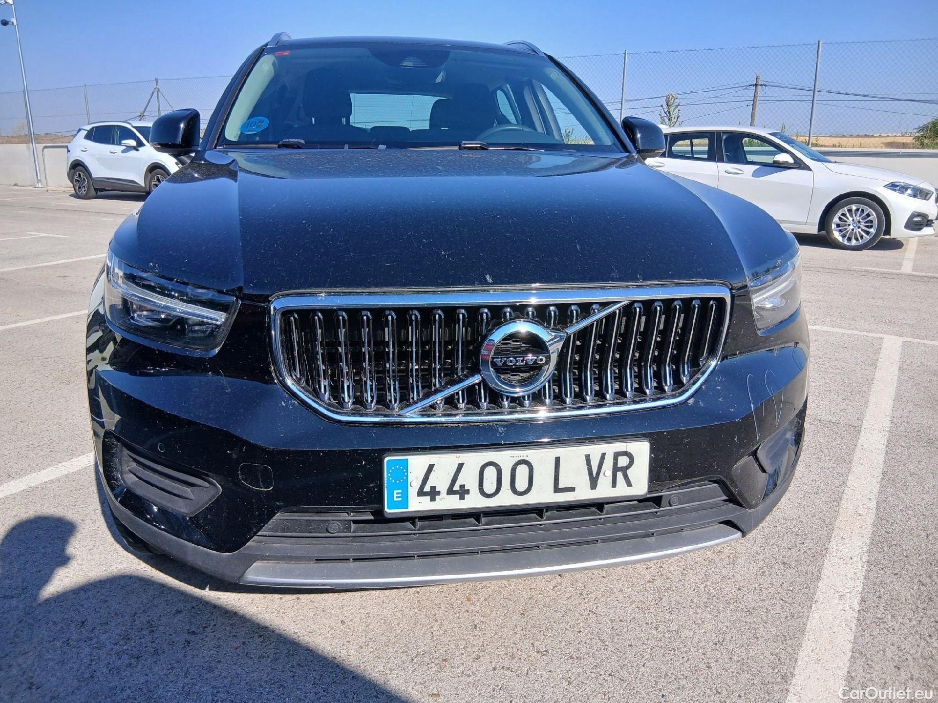  Volvo  XC 40 VOLVO XC40 / 2017 / 5P / todoterreno 1.5 T4 Twin Recharge Inscription Ex Auto #4