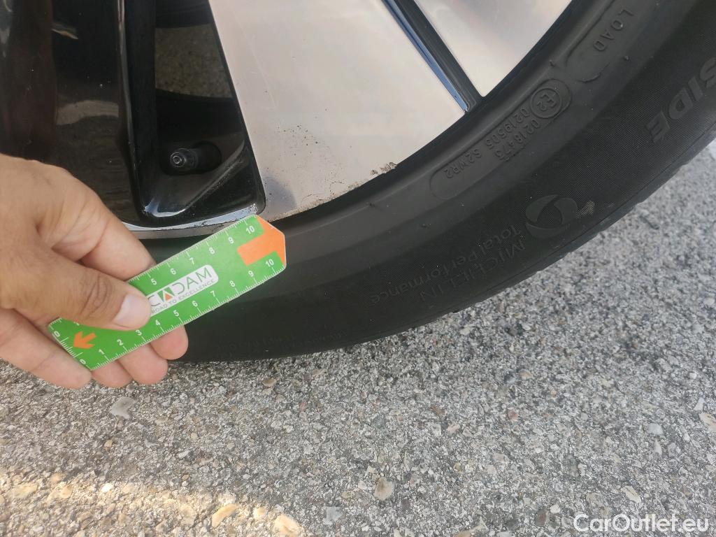  Volvo  XC 40 VOLVO XC40 / 2021 / 5P / todoterreno 1.5 T2 Core Auto #8