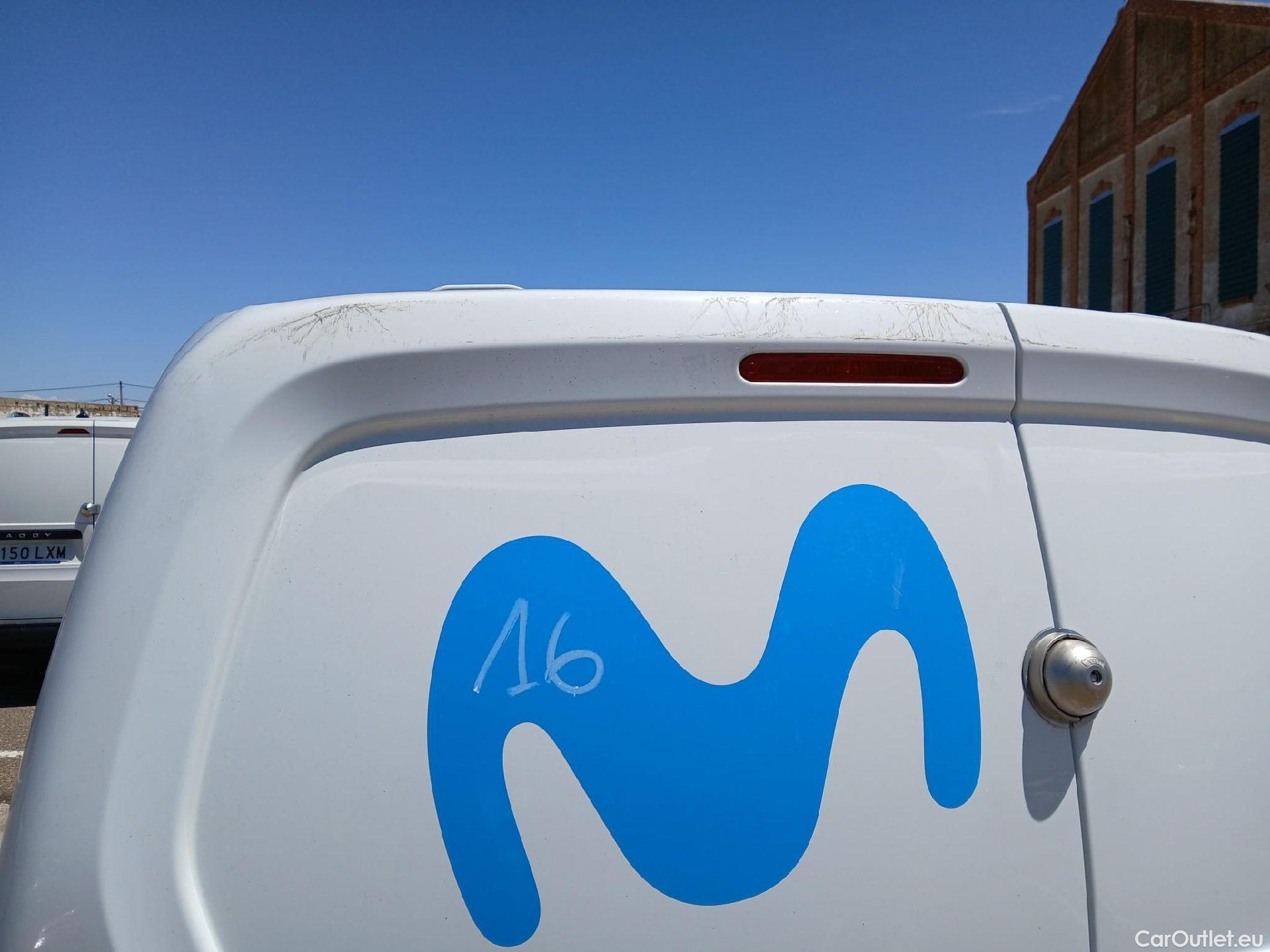  Citroen  Berlingo CITROEN  / 2018 / 4P / furgón derivado de turismo Talla M BlueHDi 100 CLUB #15