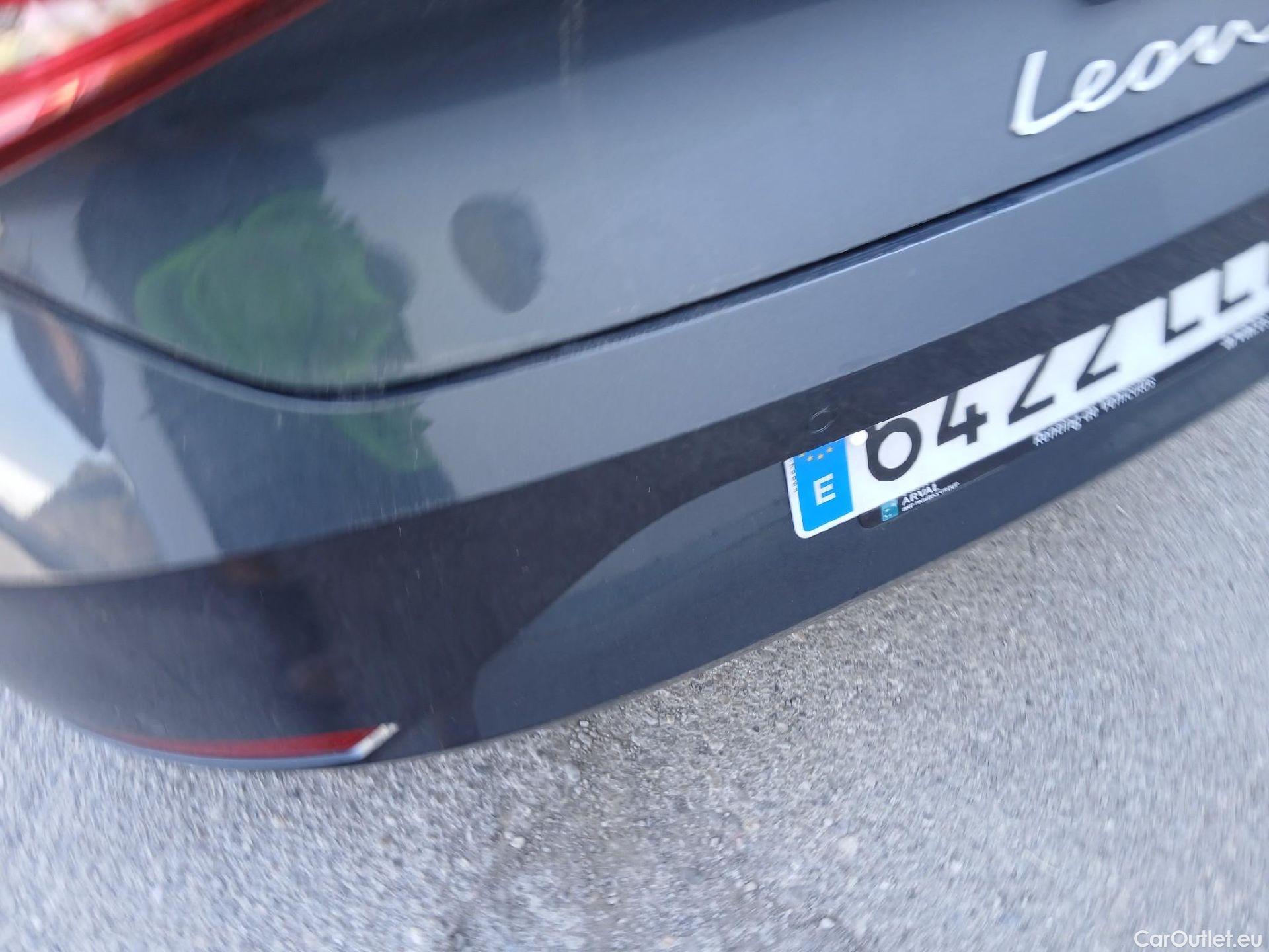  Seat  Leon SEAT Nuevo León / 2020 / 5P / berlina con portón 2.0 TDI 85kW S&S Style Go(SP) #23