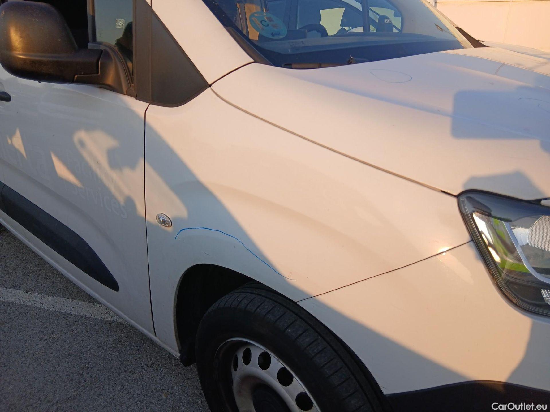  Fiat  Doblo FIAT Doblò / 2022 / 4P / furgón derivado de turismo Furgón 1.5 BlueHDi 100 1000kg L1H1 (AC2) #34