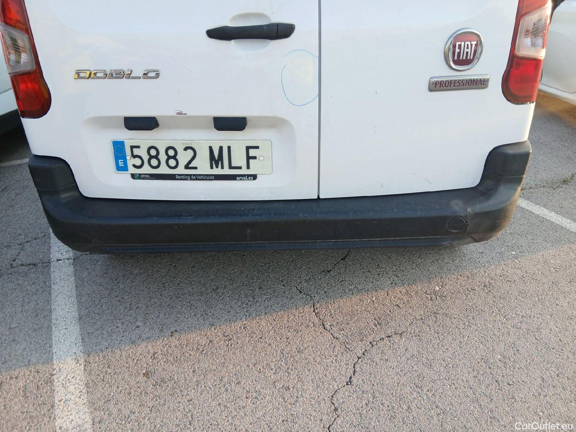  Fiat  Doblo FIAT Doblò / 2022 / 4P / furgón derivado de turismo Furgón 1.5 BlueHDi 100 1000kg L1H1 (AC2) #22