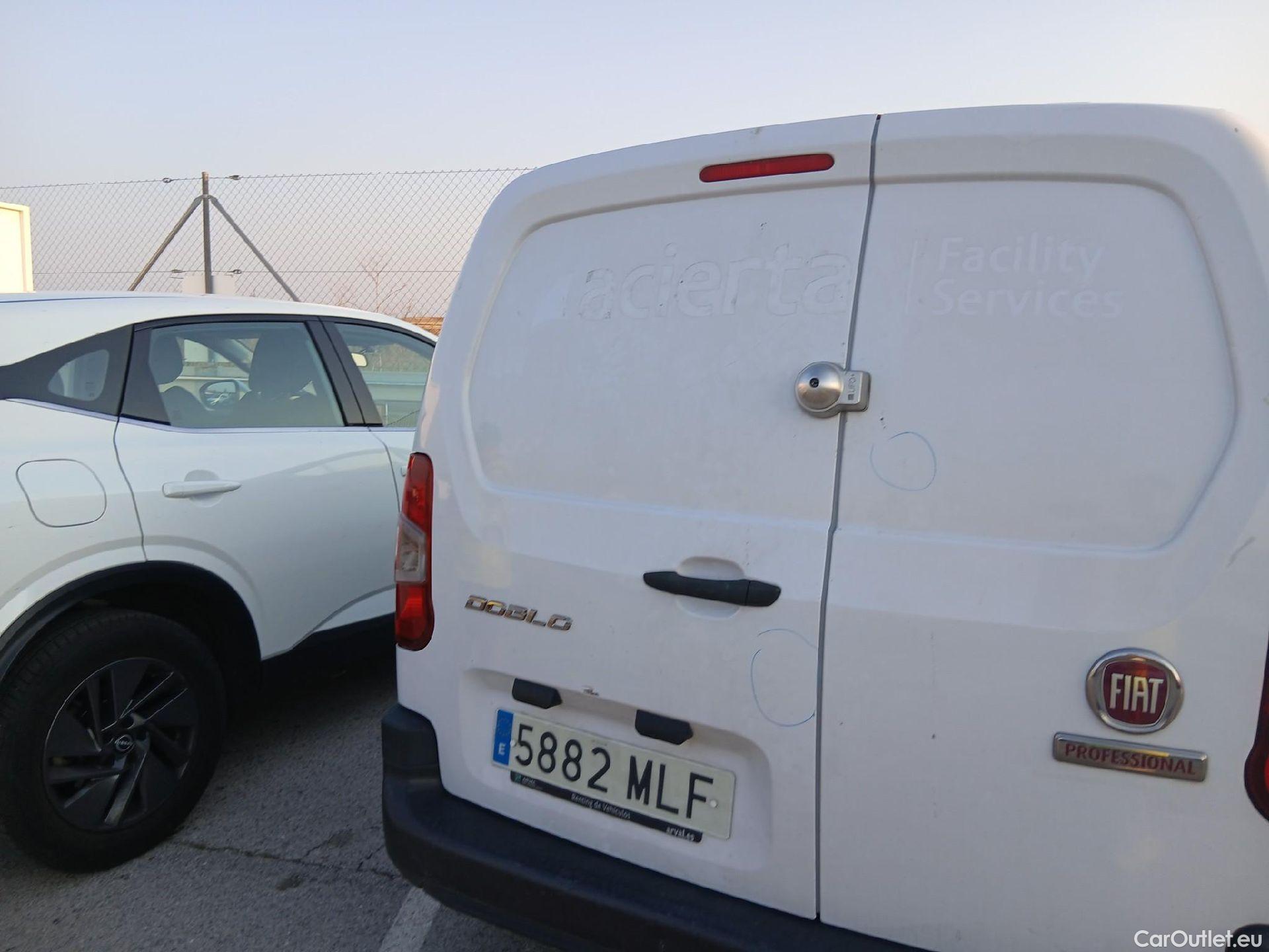  Fiat  Doblo FIAT Doblò / 2022 / 4P / furgón derivado de turismo Furgón 1.5 BlueHDi 100 1000kg L1H1 (AC2) #20