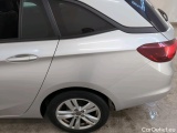  Opel  Astra Opel  Sports Tourer 1.2 turbo S/S 81kW Edition 5d #17