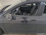  Volkswagen  Golf  Volkswagen Variant 1.0 TSI 81kW Life 5d #16