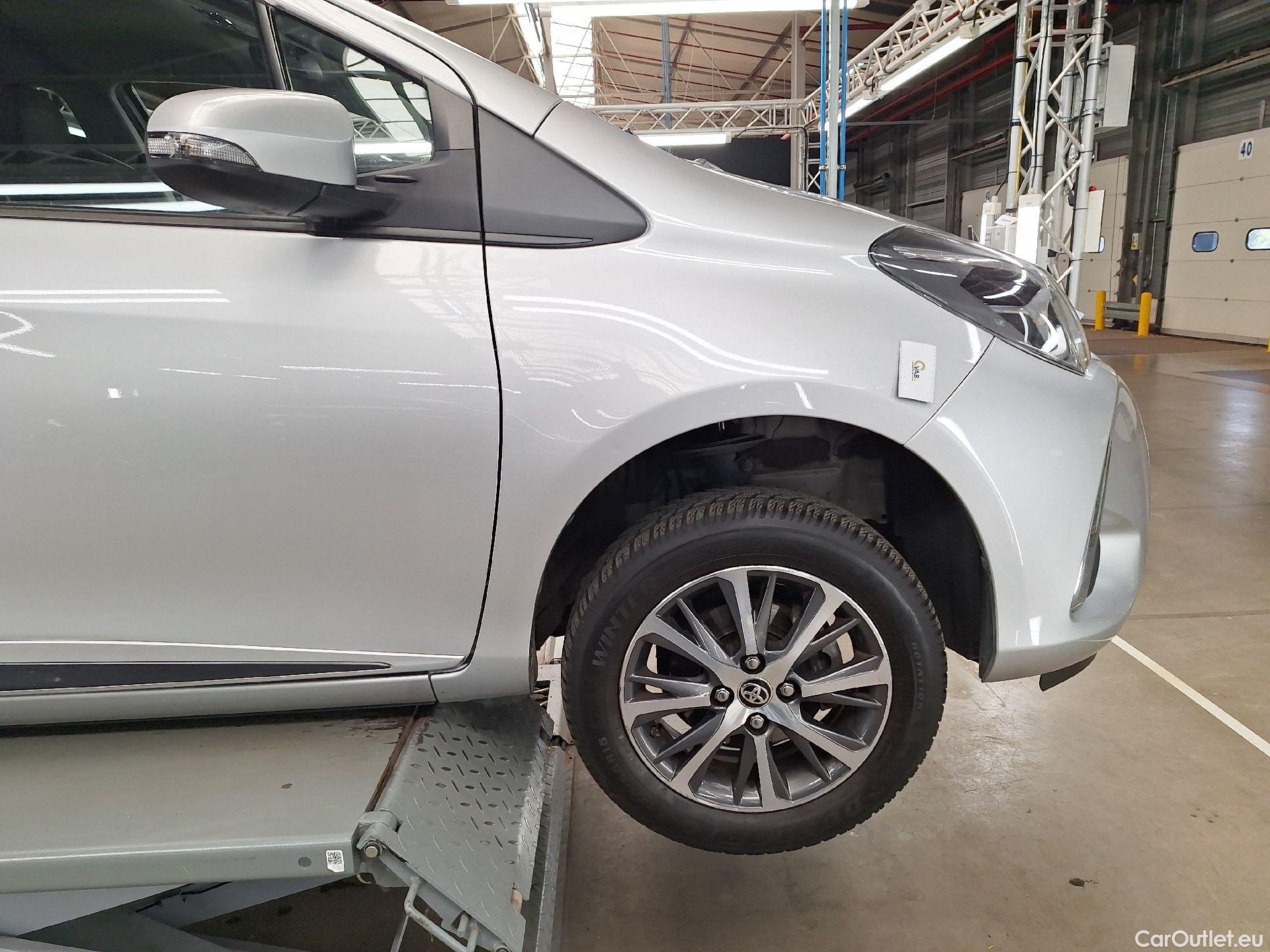  Toyota  Yaris Toyota,  '17, Toyota  1.5 Dual VVT-ie Y20 5d #13