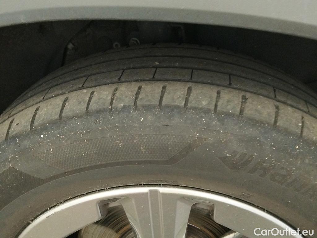  Bmw  X1 BMW  / 2022 / 5P / todoterreno sDrive18d #9