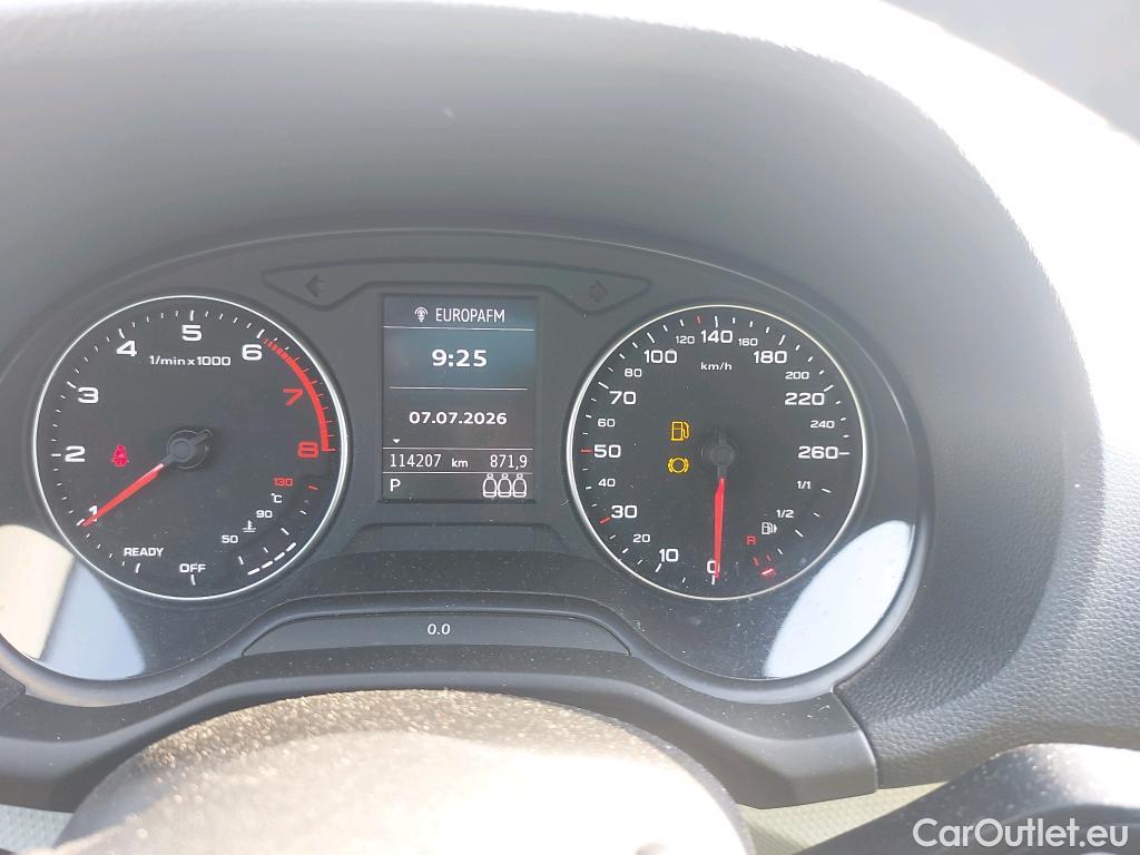  Audi  Q2 AUDI  / 2016 / 5P / todoterreno Design 35 TFSI 110kW (150CV) S tronic #34