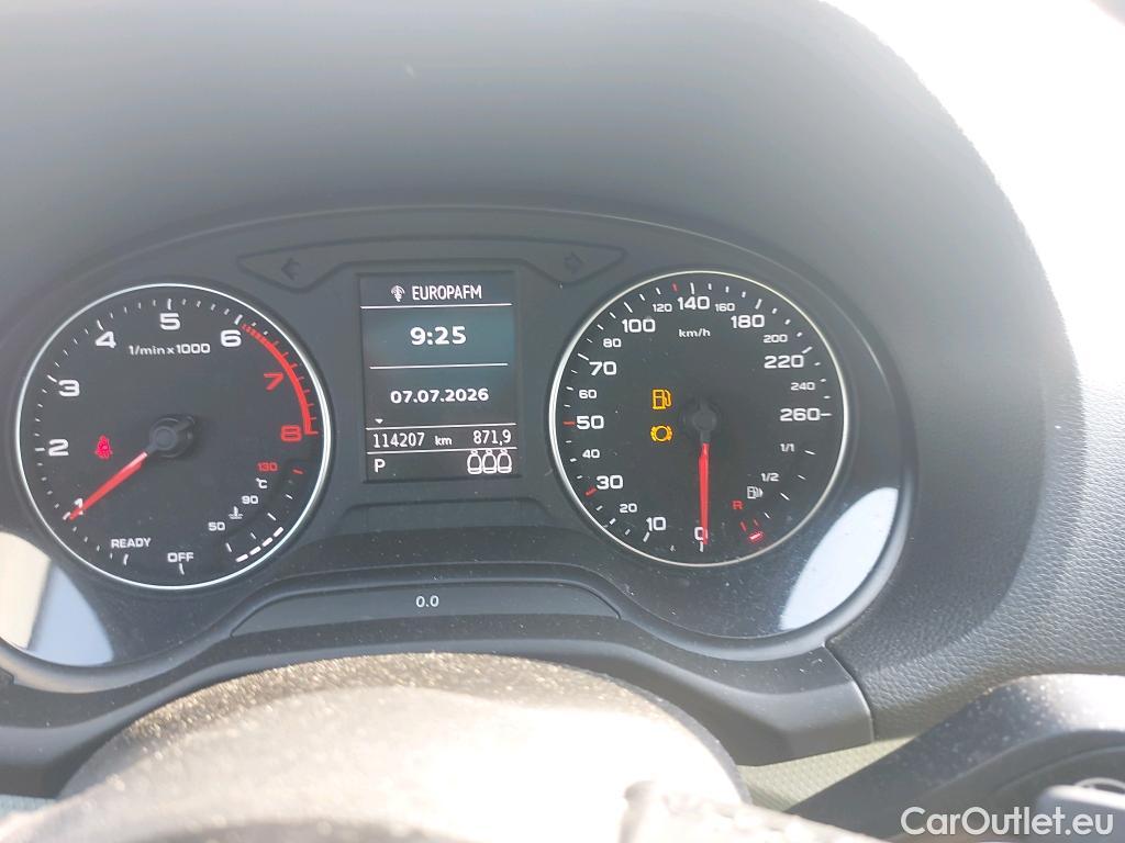  Audi  Q2 AUDI  / 2016 / 5P / todoterreno Design 35 TFSI 110kW (150CV) S tronic #33