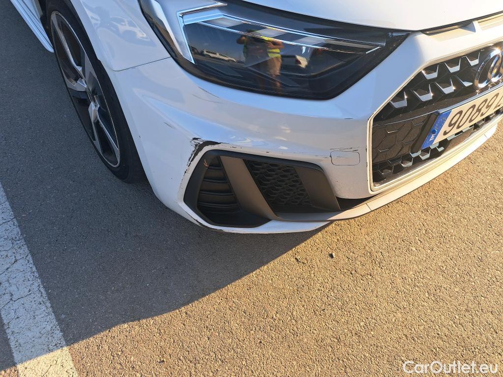  Audi  A1 Sportback AUDI A1 / 2018 / 5P / berlina con portón Sportback Adrenalin 30 TFSI 81kW S tron(SP) #34
