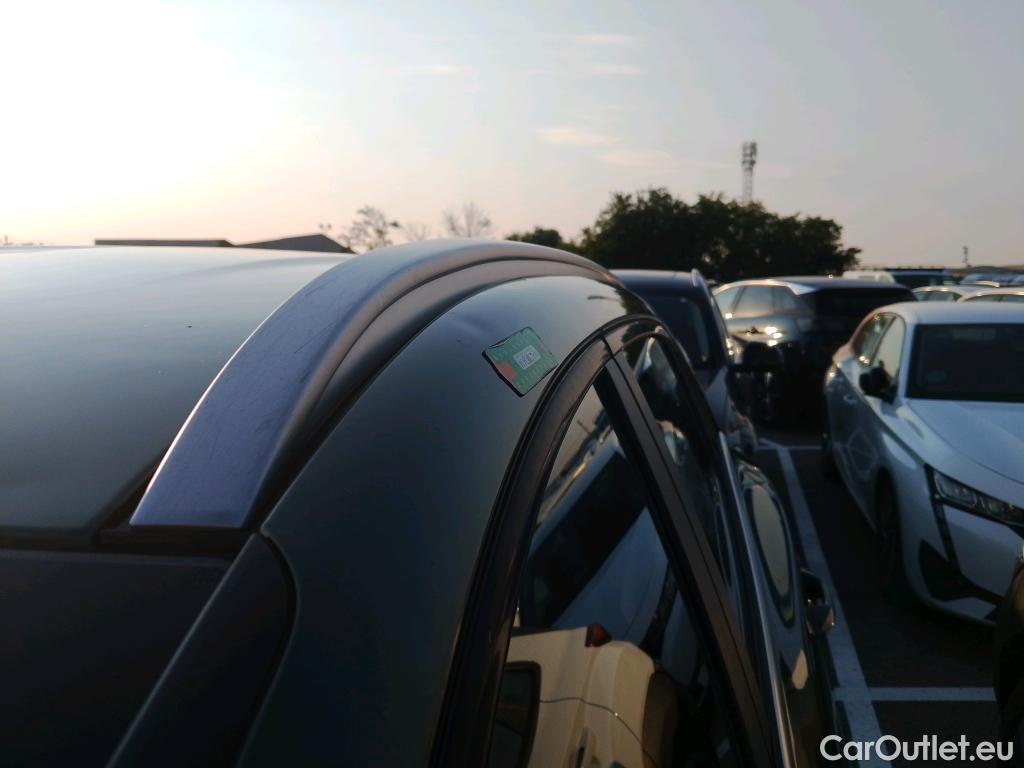  KIA  Sportage KIA  / 2022 / 5P / todoterreno 1.6 T-GDi PHEV 198kW (265CV) Drive 4X4 #6