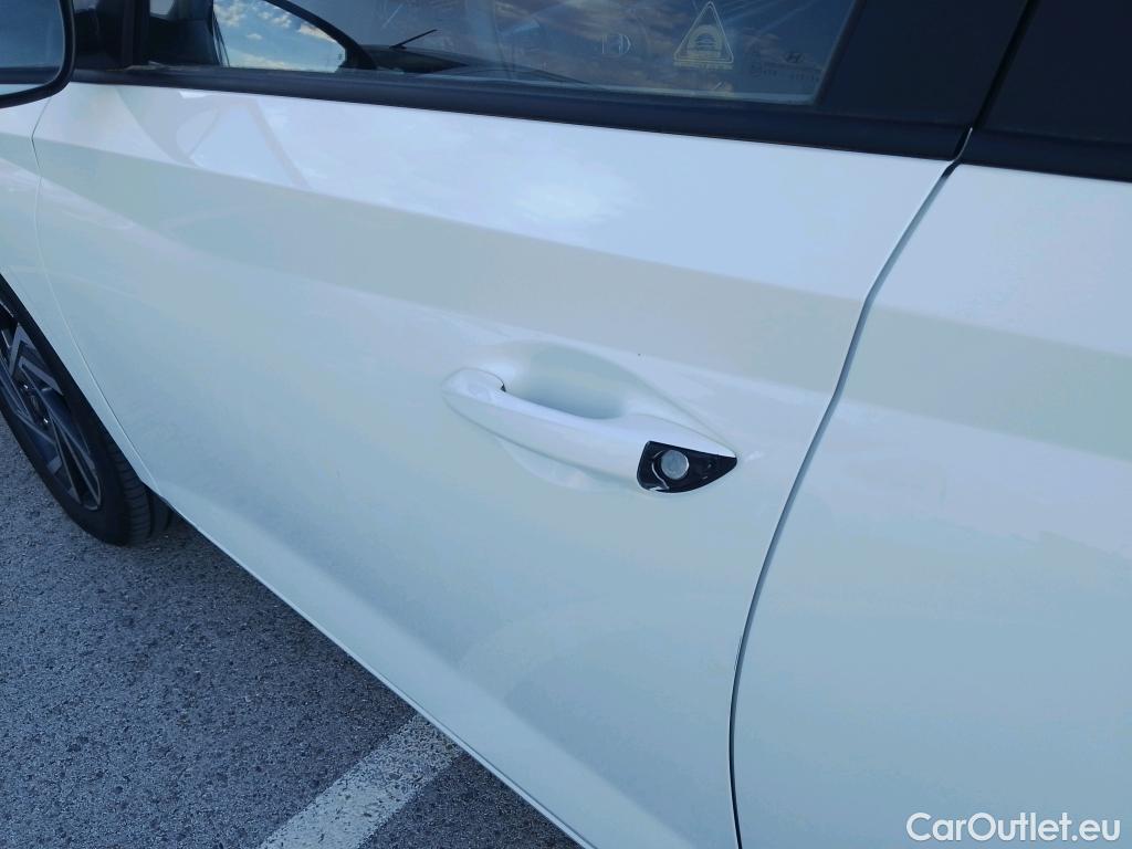  Hyundai  i20 HYUNDAI  / 2023 / 5P / berlina con portón 1.0 TGDI 48V Klass #7
