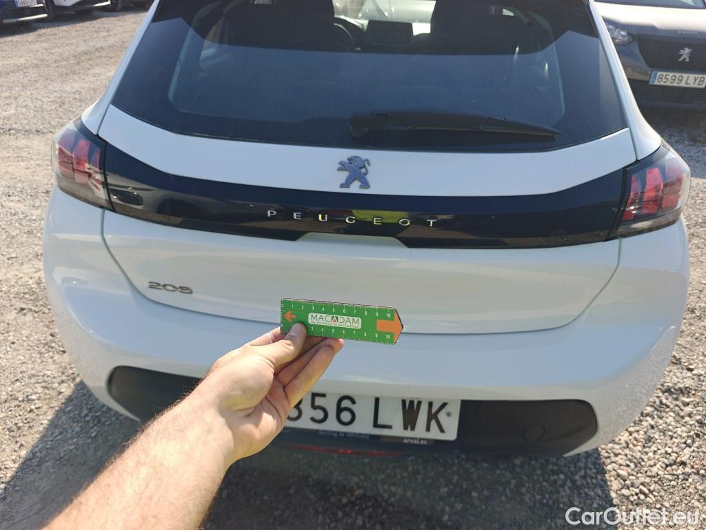  Peugeot  208 PEUGEOT  / 2019 / 5P / berlina con portón BlueHDi 73kW (100CV) Active #60