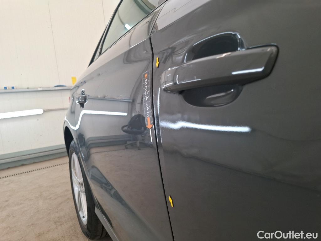  Audi  A3 AUDI  Berline 4p Berline 30 TDI 116 S TRONIC BUSINESS LINE #17