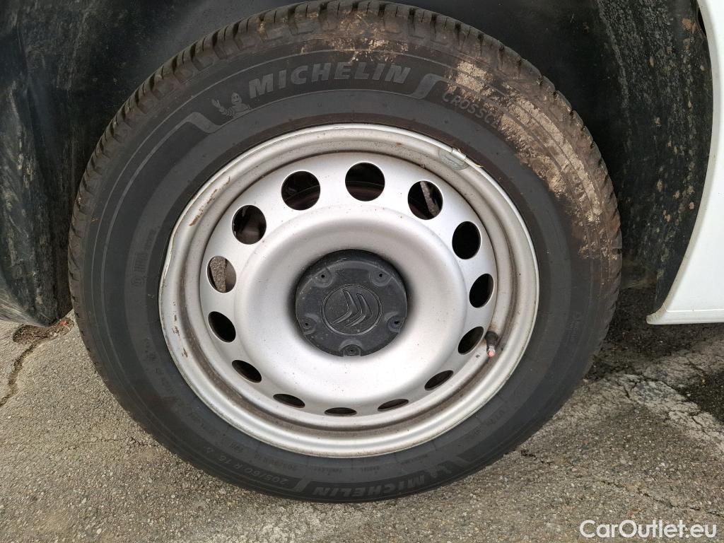  Citroen  Berlingo  Fourgon Club M 1000 1.2 PureTech 130CV BVA8 E6d #40