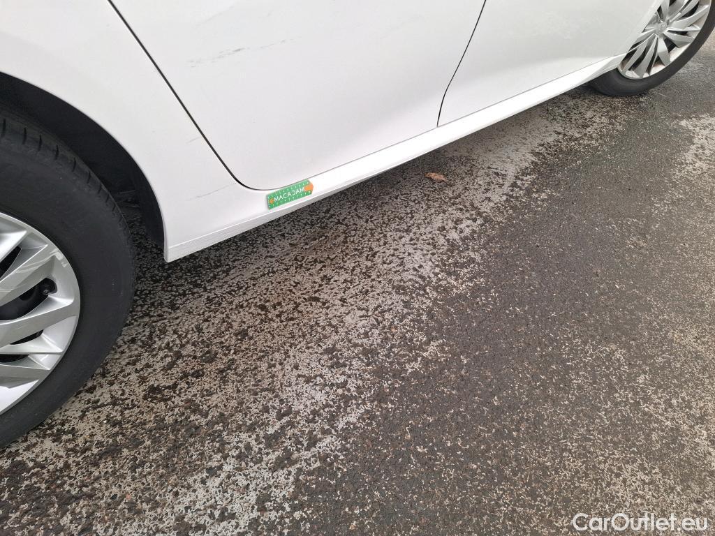  Peugeot  208  Premium 1.2 PureTech 75CV BVM5 E6d #19