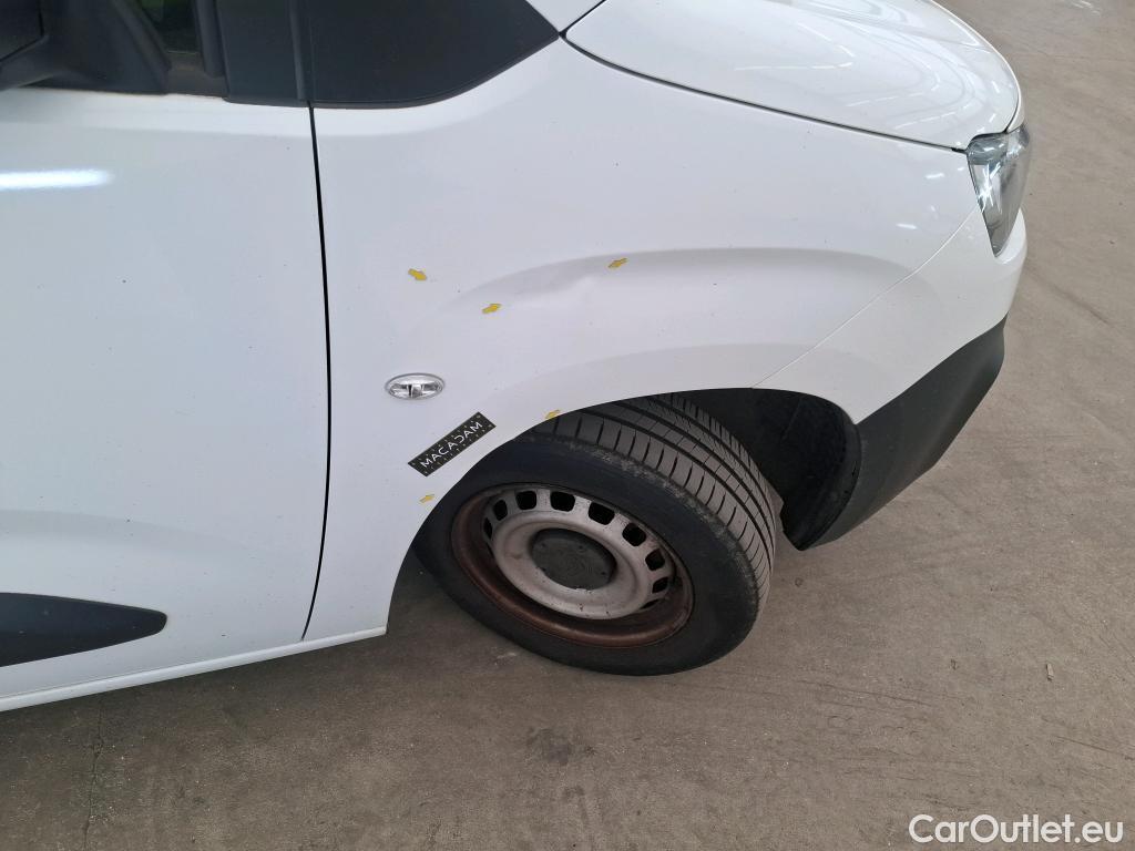  Citroen  Berlingo  Fourgon Control M 650 1.2 PureTech 110CV BVM6 E6d #50