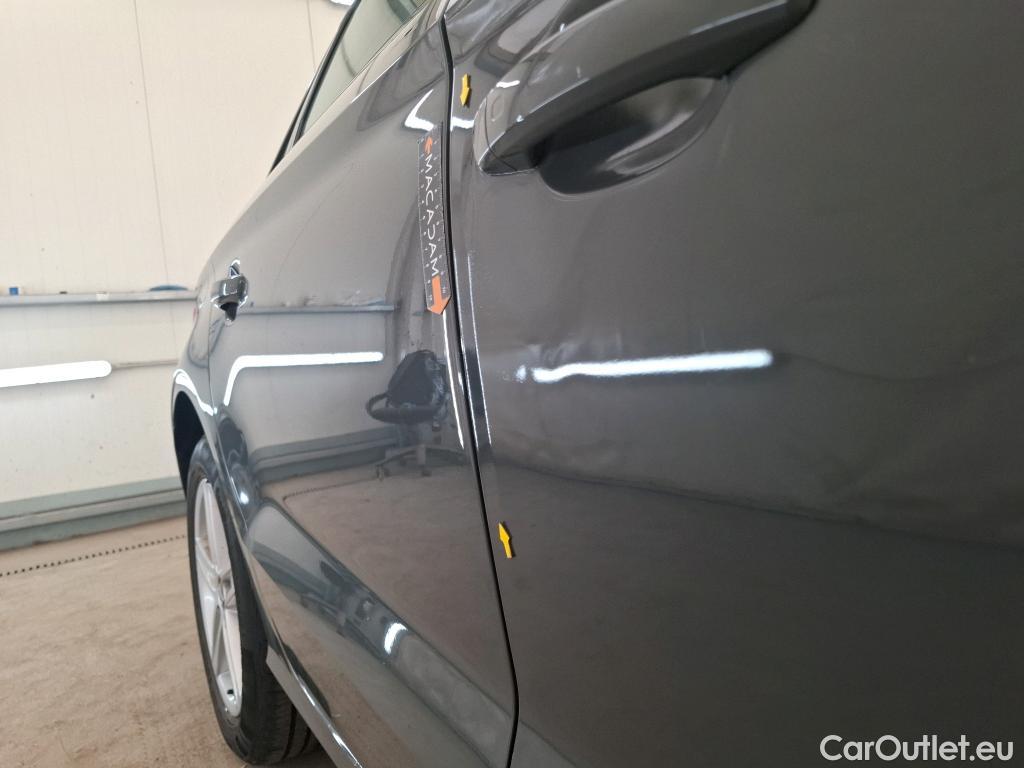  Audi  A3 AUDI  Berline 4p Berline 30 TDI 116 S TRONIC BUSINESS LINE #18