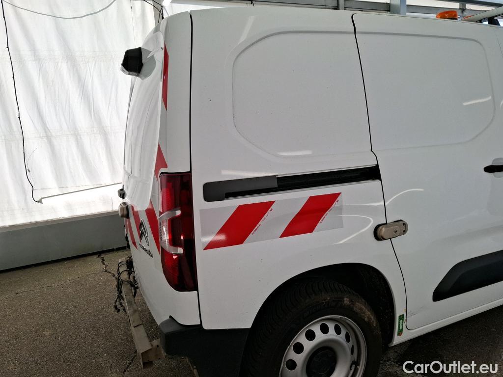  Citroen  Berlingo  Fourgon Club M 1000 1.2 PureTech 130CV BVA8 E6d #24