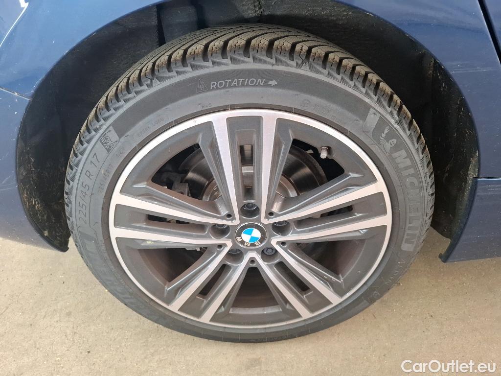  Bmw  Serie 1 Série 1 Berline 118 i Business Design 1.5 135CV BVA7 6E #27