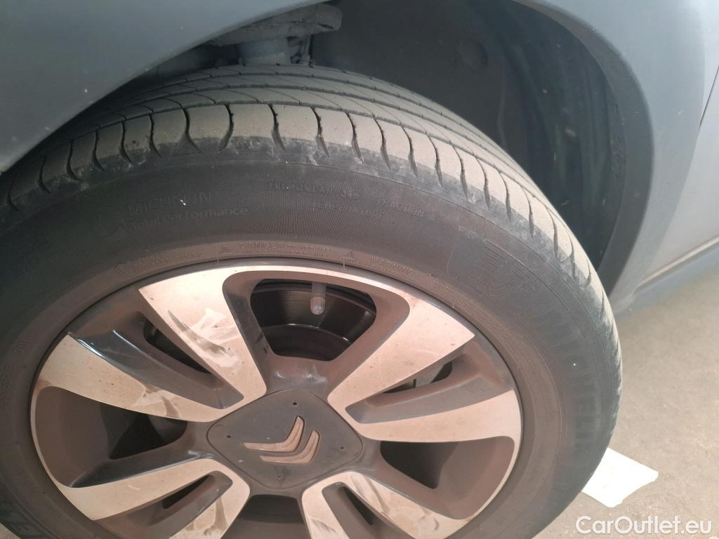  Citroen  C3  Shine Business 1.2 PureTech 80CV BVM5 E6d #19