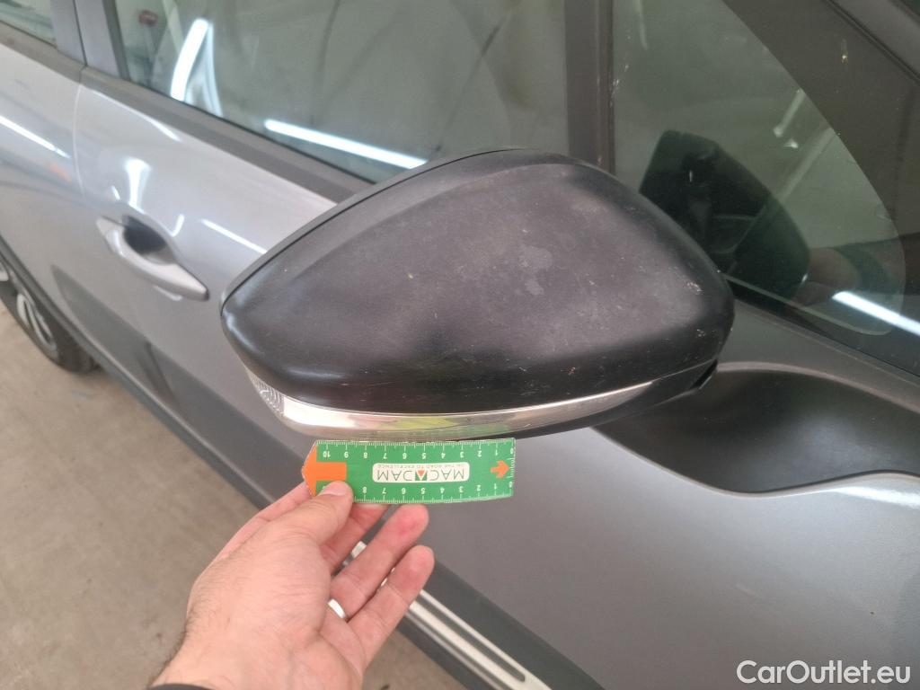  Citroen  C3  Shine Business 1.2 PureTech 80CV BVM5 E6d #24
