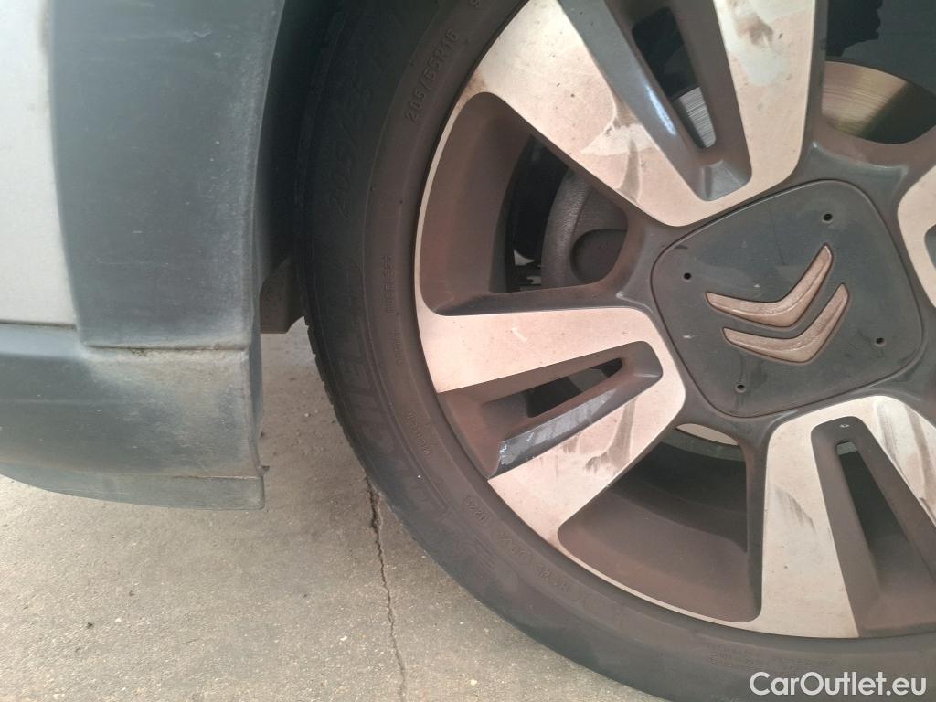  Citroen  C3  Shine Business 1.2 PureTech 80CV BVM5 E6d #21