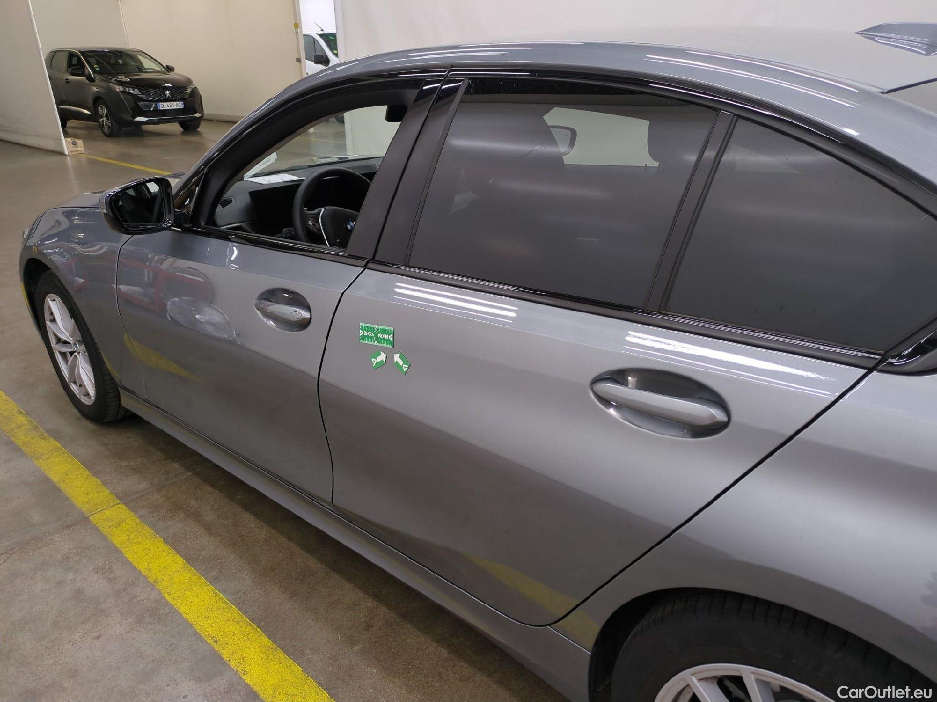  Bmw  Serie 3 BMW Série 3 Berline / 2022 / 4P / Berline 318i 156ch Business Design BVA8 #10