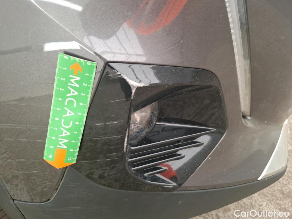  Peugeot  2008  Allure Business 1.5 HDi 130CV BVA8 E6d #25