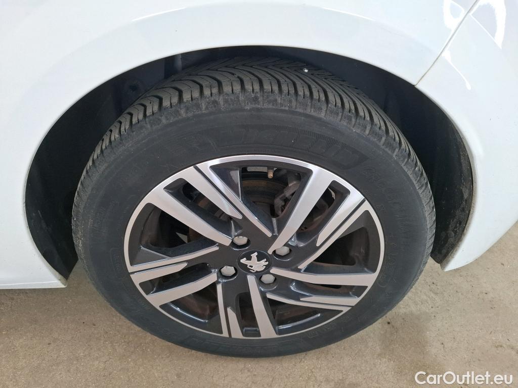  Peugeot  208  Allure Business 1.2 PureTech 100CV BVM6 E6d #16