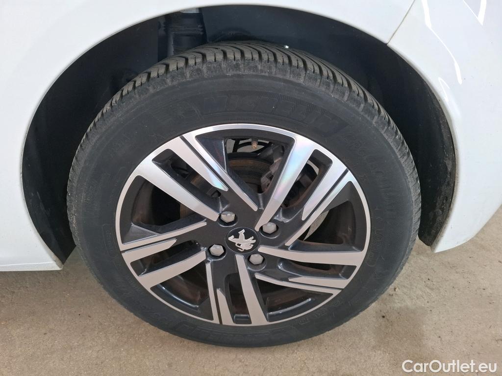  Peugeot  208  Allure Business 1.2 PureTech 100CV BVM6 E6d #17