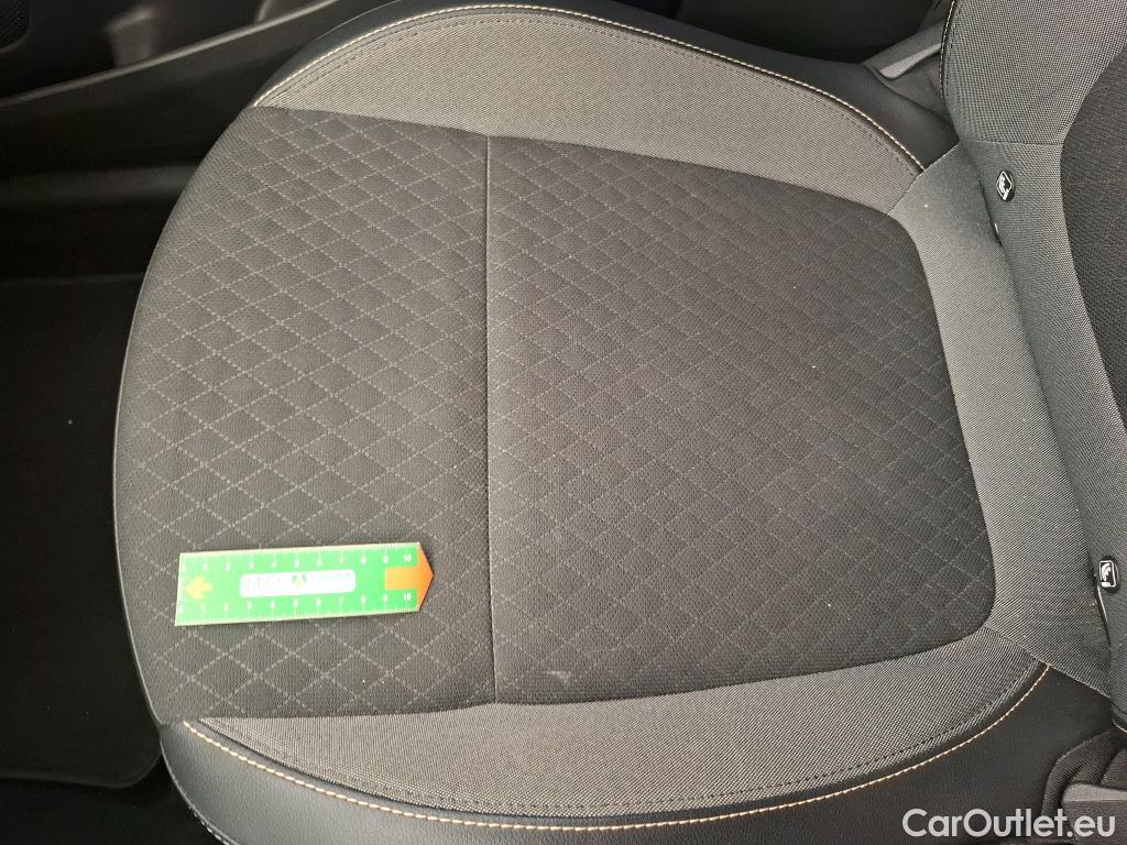  Opel   Grandland X Grandland X Elegance Business 1.5 130CV BVA8 E6d #48