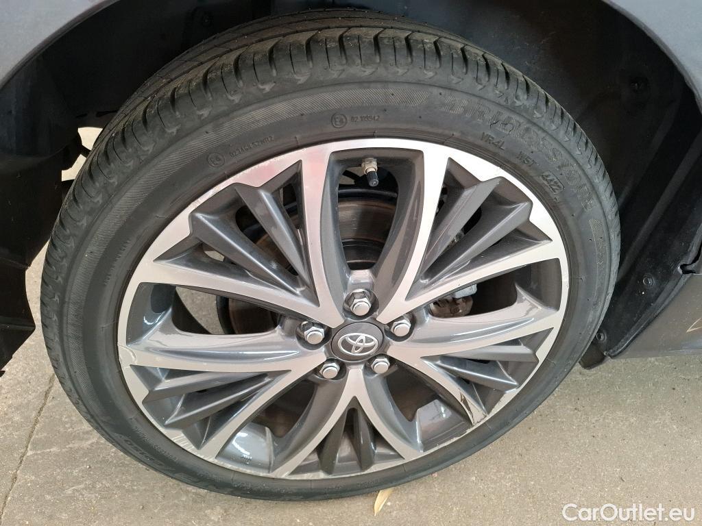  Toyota  Yaris TOYOTA  Hybride / 2019 / 5P / Berline Hybride 116h Iconic #15