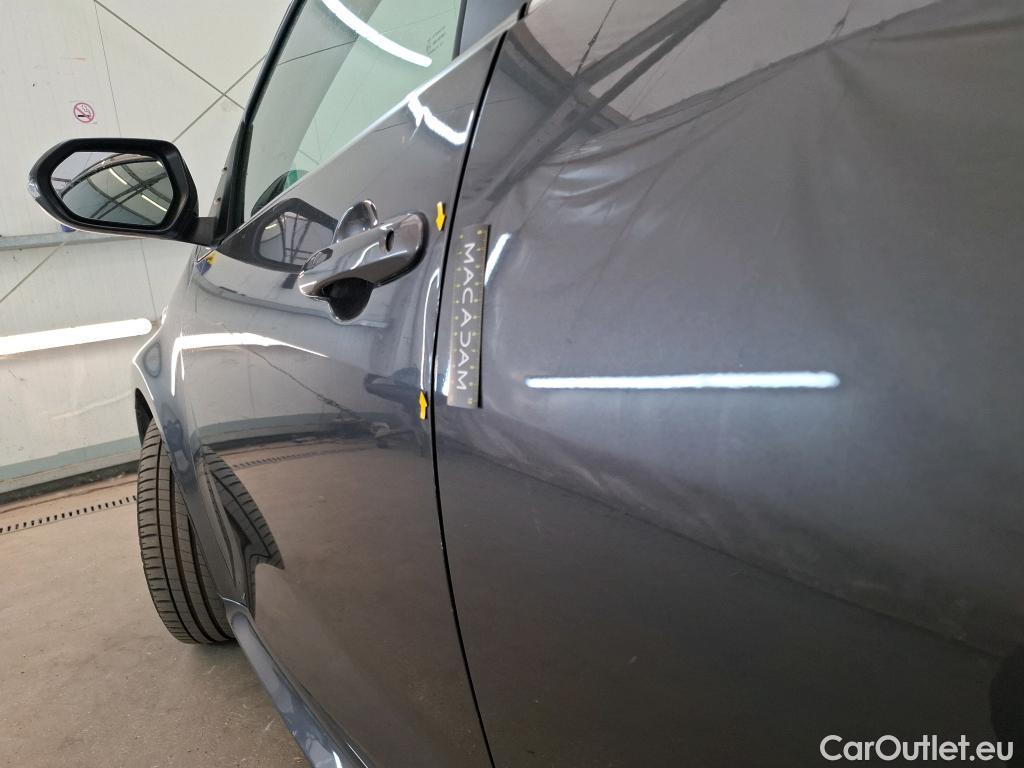  Toyota  Yaris TOYOTA  Hybride / 2019 / 5P / Berline Hybride 116h Iconic #53