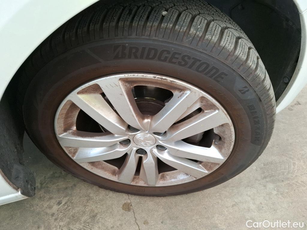  Peugeot  308  Active Business 1.5 HDi 130CV BVA8 E6d #24