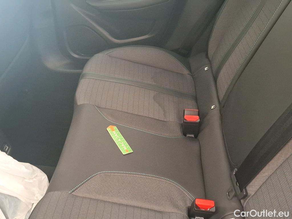  Peugeot  208  Allure 1.2 PureTech 100CV BVM6 E6d #13