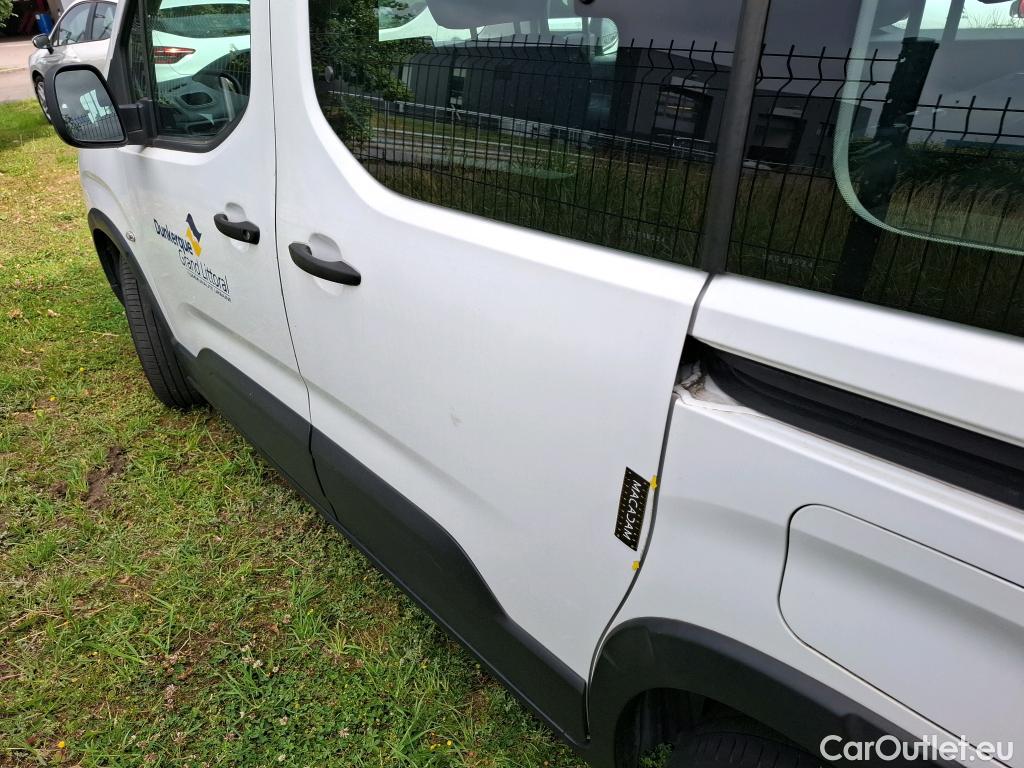  Peugeot  RIFTER PEUGEOT  / 2018 / 5P / monospace PureTech 110 S&S Active Pack #23
