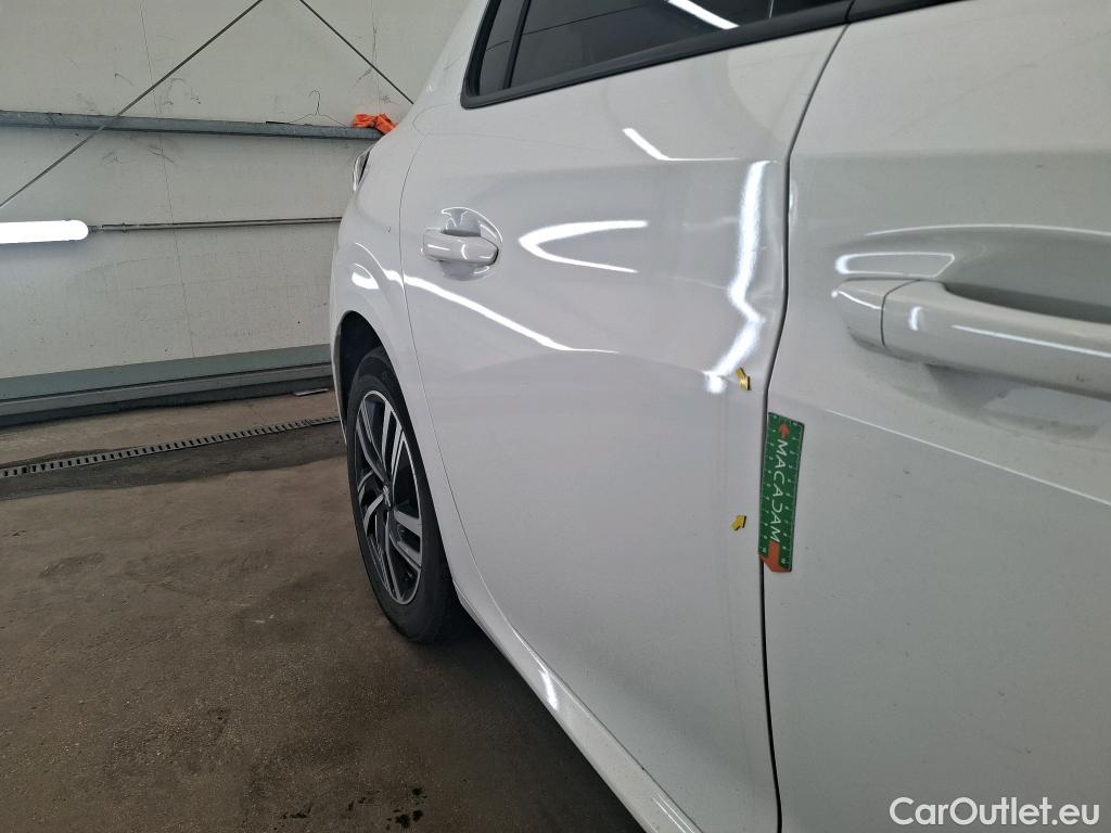  Peugeot  208  Allure 1.2 PureTech 100CV BVM6 E6d #1
