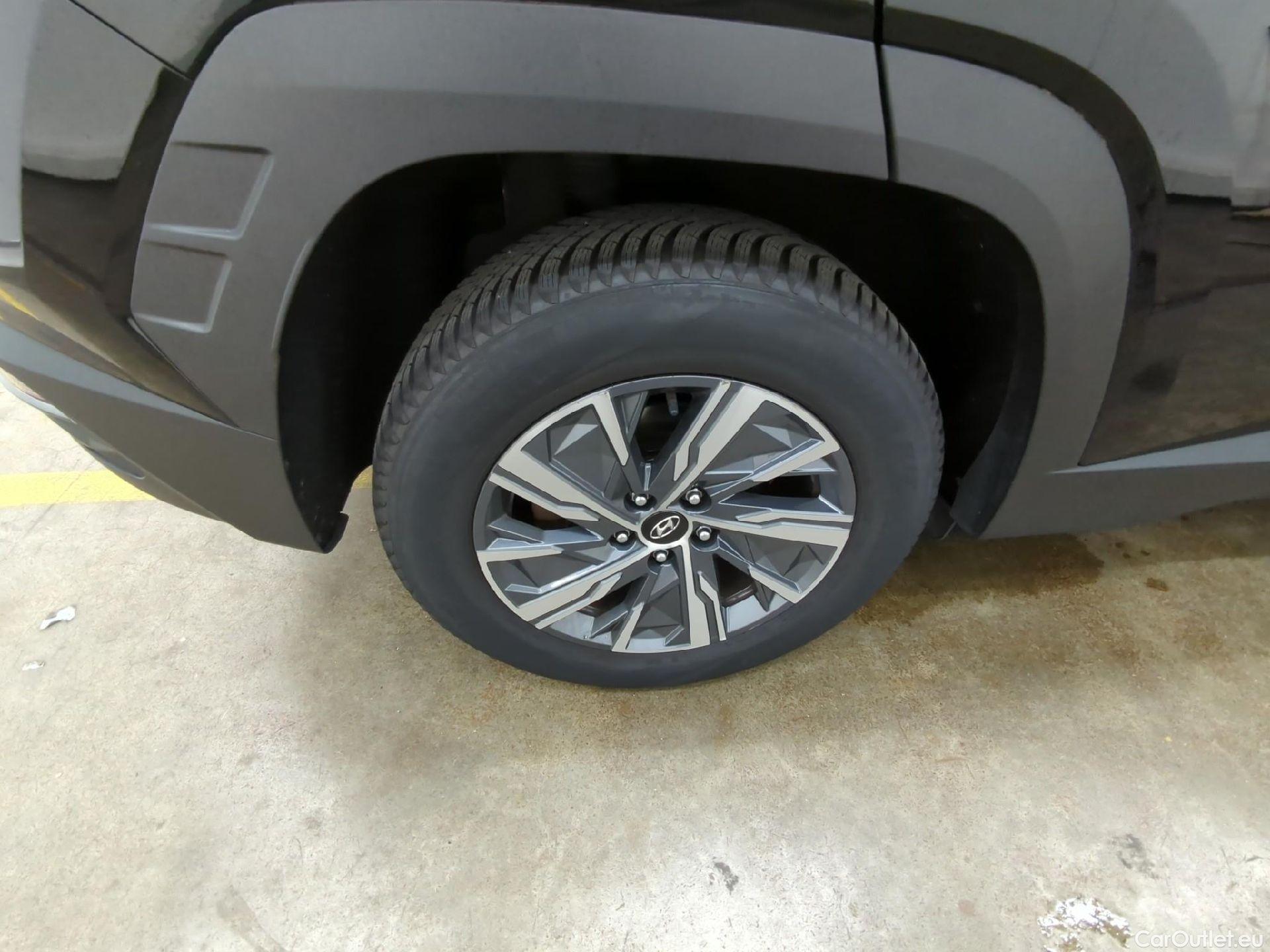  Hyundai  Tucson  Creative Hybrid 2WD 1.6 T-GDI 230CV BVA6 E6d #21