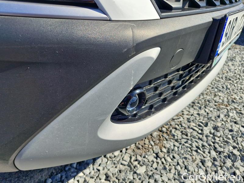  Hyundai  Konna Kona (SX2) (2023) Kona 1.6 T-GDI 145 Smart AT #3