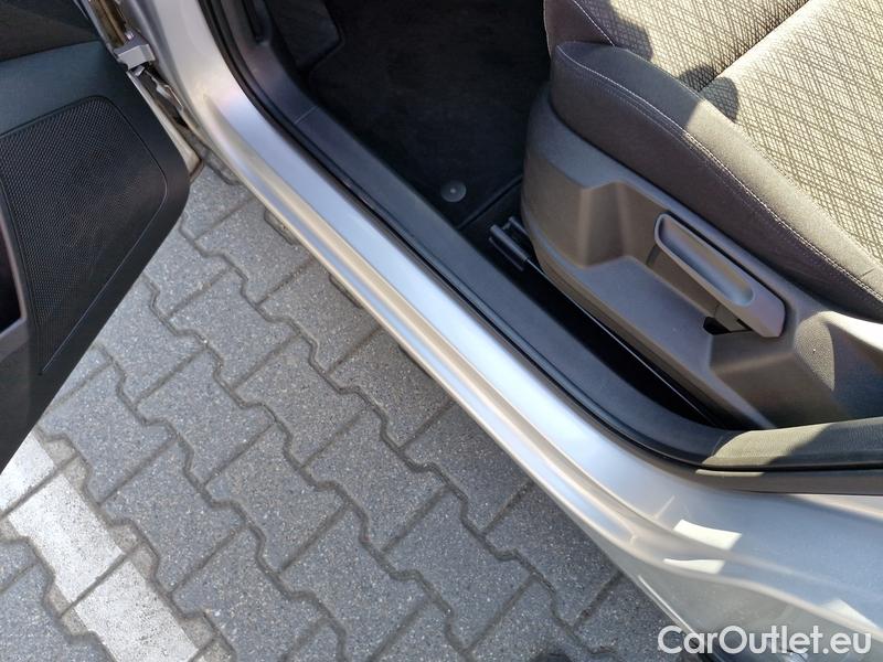  Skoda  Karoq  (NU)(2017->)  2.0TDI 110 4x4 Style AT #6