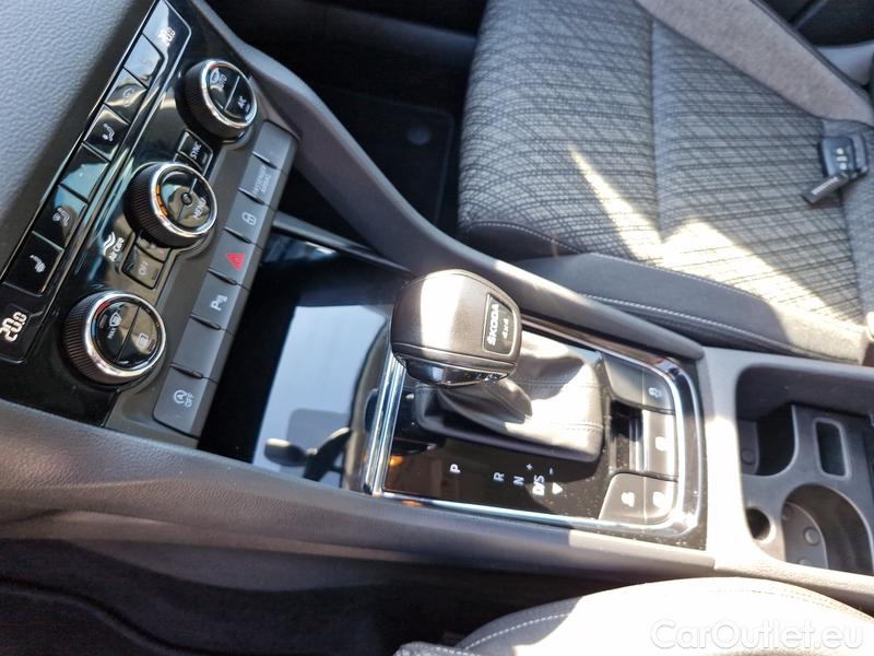  Skoda  Karoq  (NU)(2017->)  2.0TDI 110 4x4 Style AT #10