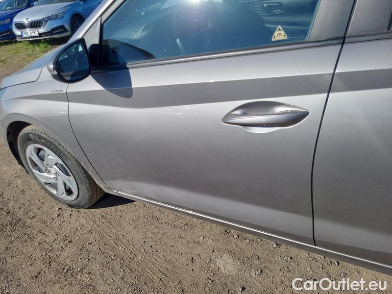  Hyundai  i20   (BC3) (2020)  1.2i 62 Comfort Club 5d #9