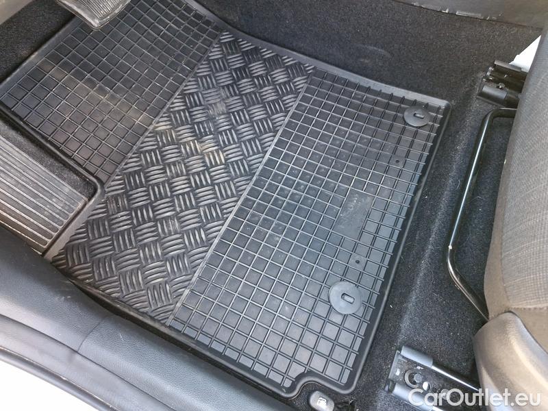  Hyundai  Konna Kona (SX2) (2023) Kona 1.6 T-GDI 145 Smart AT #10