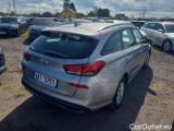 i30
