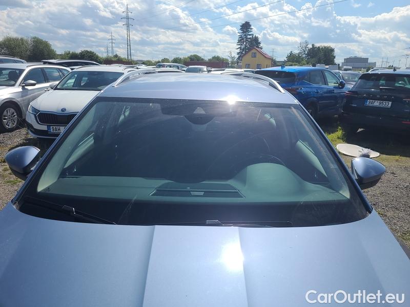  Skoda  Superb  Combi (3V5)(2015) Su.C.2.0TDI 147 4x4 Style Aut #1