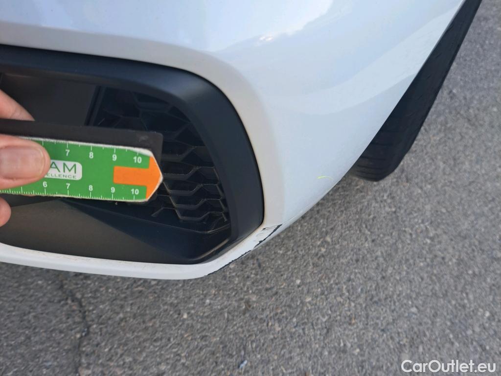 Audi  A1 Sportback AUDI A1 / 2018 / 5P / berlina con portón Sportback Adrenalin 30 TFSI 81kW S tron(SP) #33